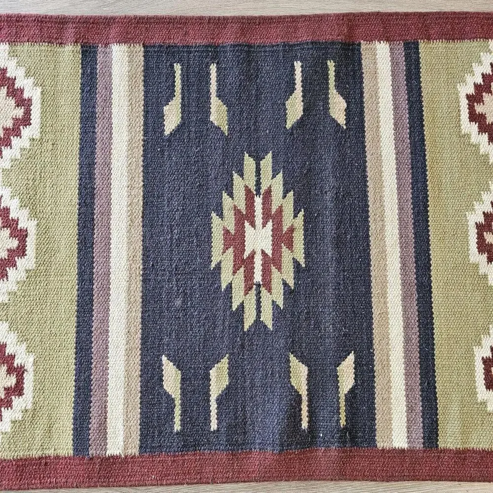 Native American Style Southwestern Wool Fringed Rug 40